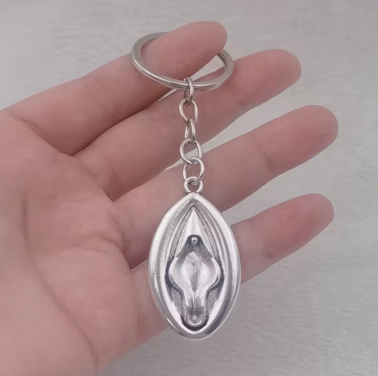 MINI LLAVERO VAGINA