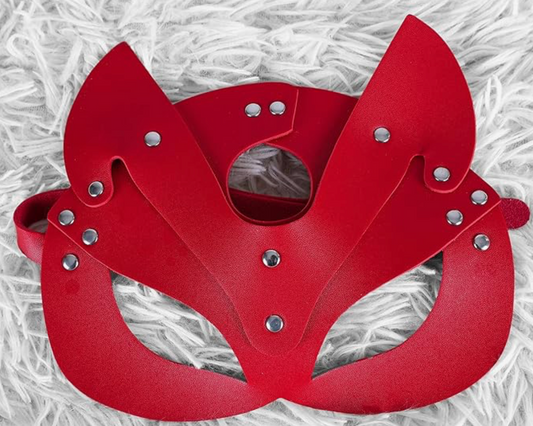😈 MÁSCARA DOMINANTE ROJA – ESTILO FOX/CATWOMAN