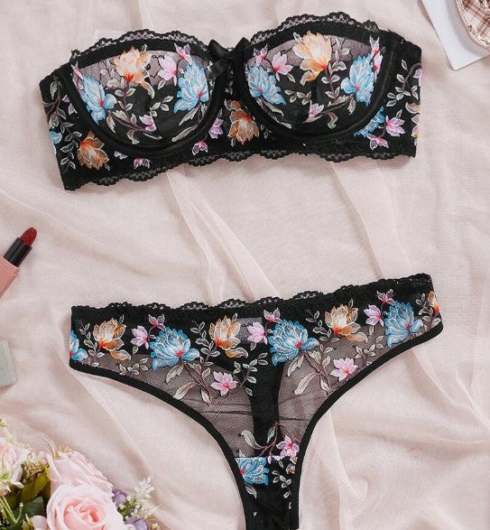 LENCERIA SEXY DE DOS PIEZAS FLORAL LOVE