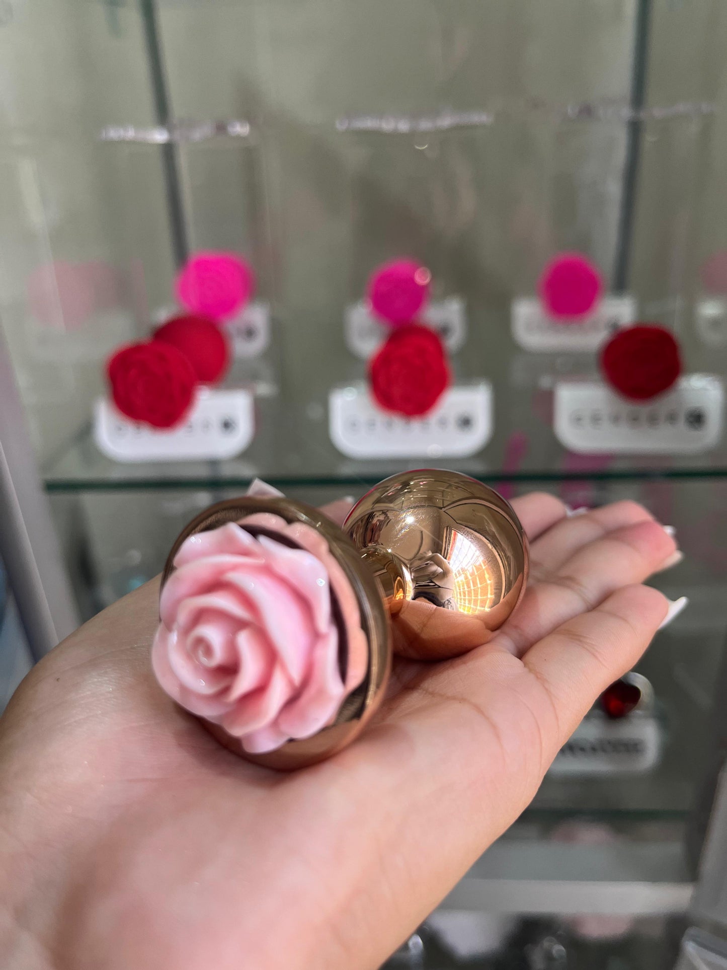 PLUG ANAL ESTILO ROSA GOLDEN