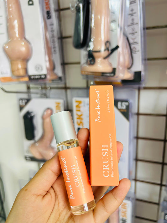 🌿 PURE INSTINCT ACEITE PERFUMADO CON FEROMONAS USO FEMENINO ROLL-ON 10.2 ML – DISPLAY DE SEDUCCIÓN Y CONFIANZA