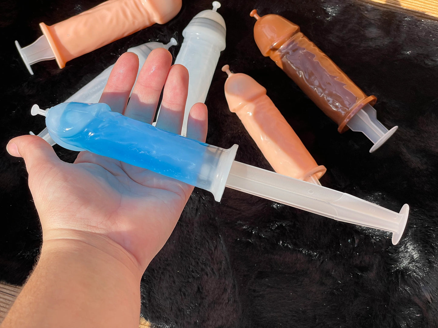 JERINGAS EN FORMA DE PENE