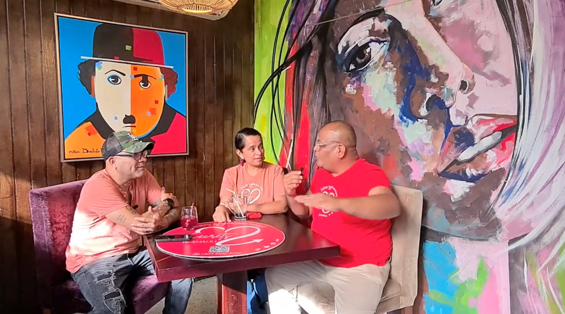 PODCAST DE AMALILI . ANECDOTAS DEL PROFE GUSTAVO VALLECILLO