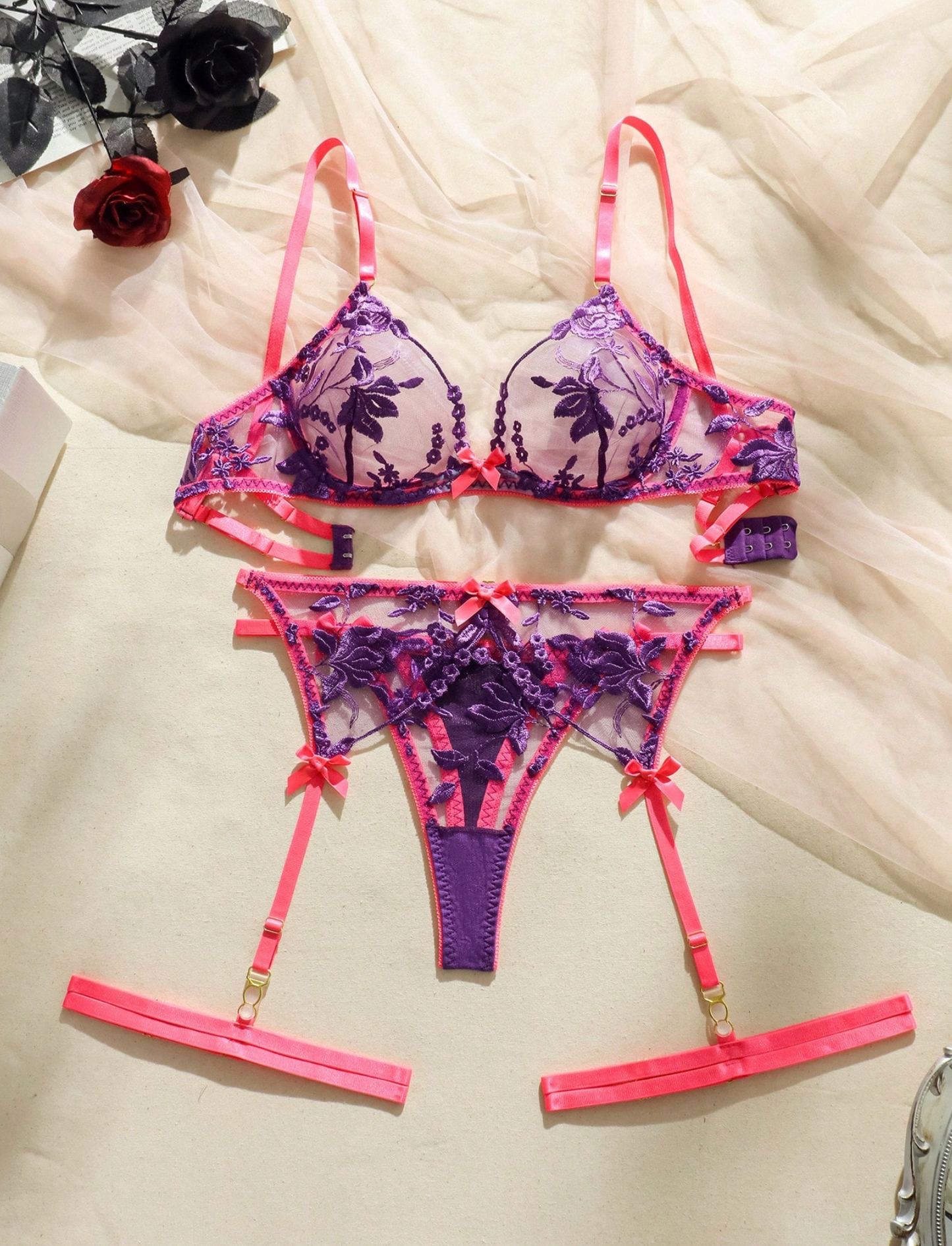 SET LENCERIA SEXY ROSA Y MORADA