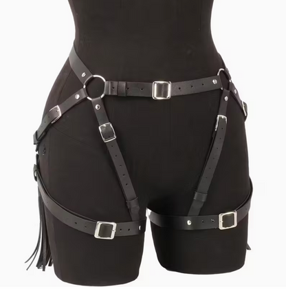 ARNÉS DE CINTURA Y MUSLOS ESTILO LIGUERO BDSM