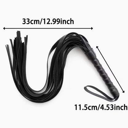 SET ARNÉS DE CUELLO CON ESPOSAS TRASERAS + LÁTIGO BDSM AJUSTABLE