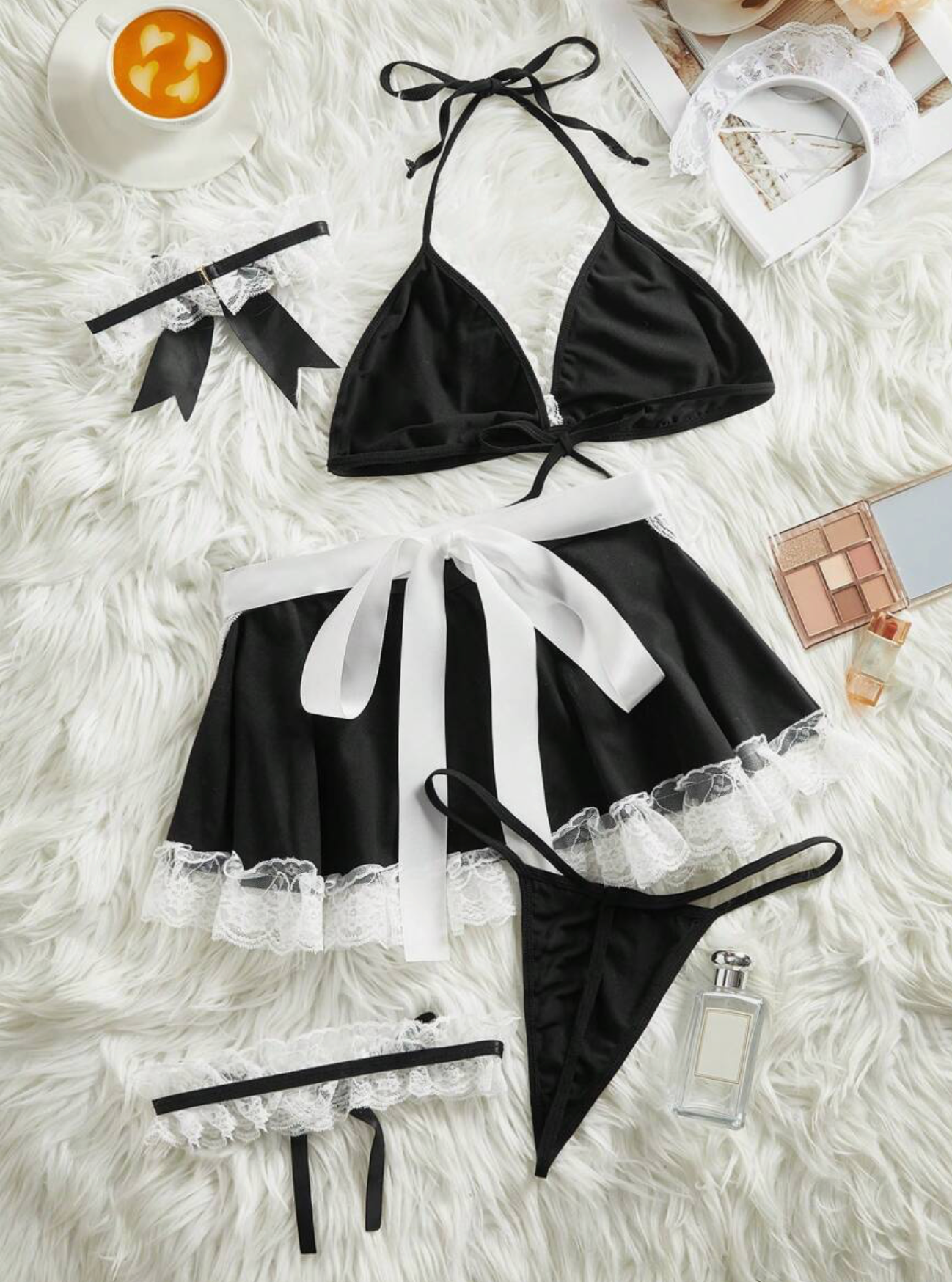 DISFRAZ DE SIRVIENTA SEXY