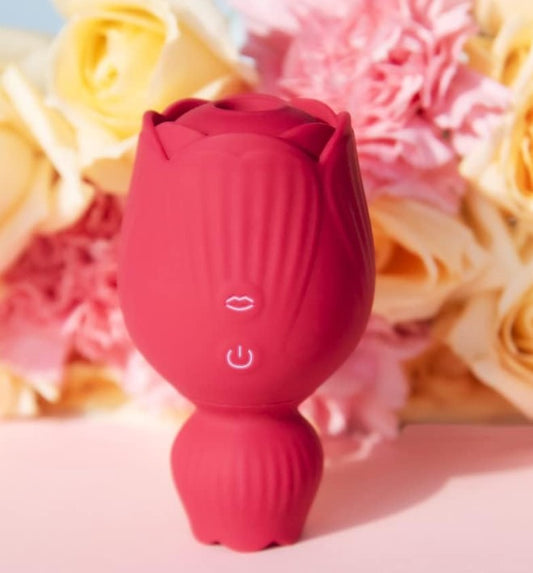 ROSA CON LENGUA ROXY– EL PLACER FLORECE EN TUS MANOS