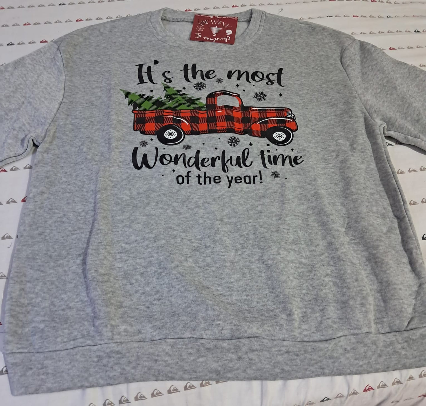 🎄 SUÉTER NAVIDEÑO GRIS “EL MEJOR TIEMPO DEL AÑO”