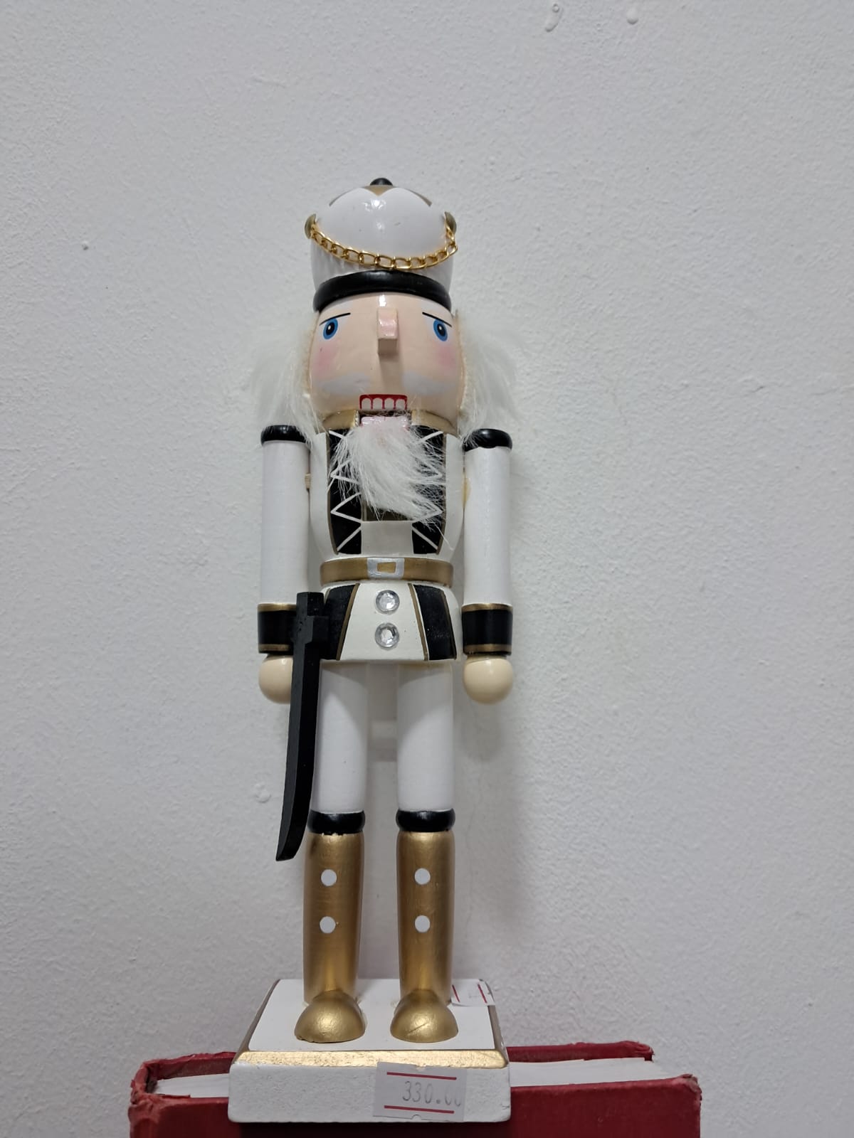 🤴 CASCANUECES DECORATIVOS BLANCO Y DORADO
