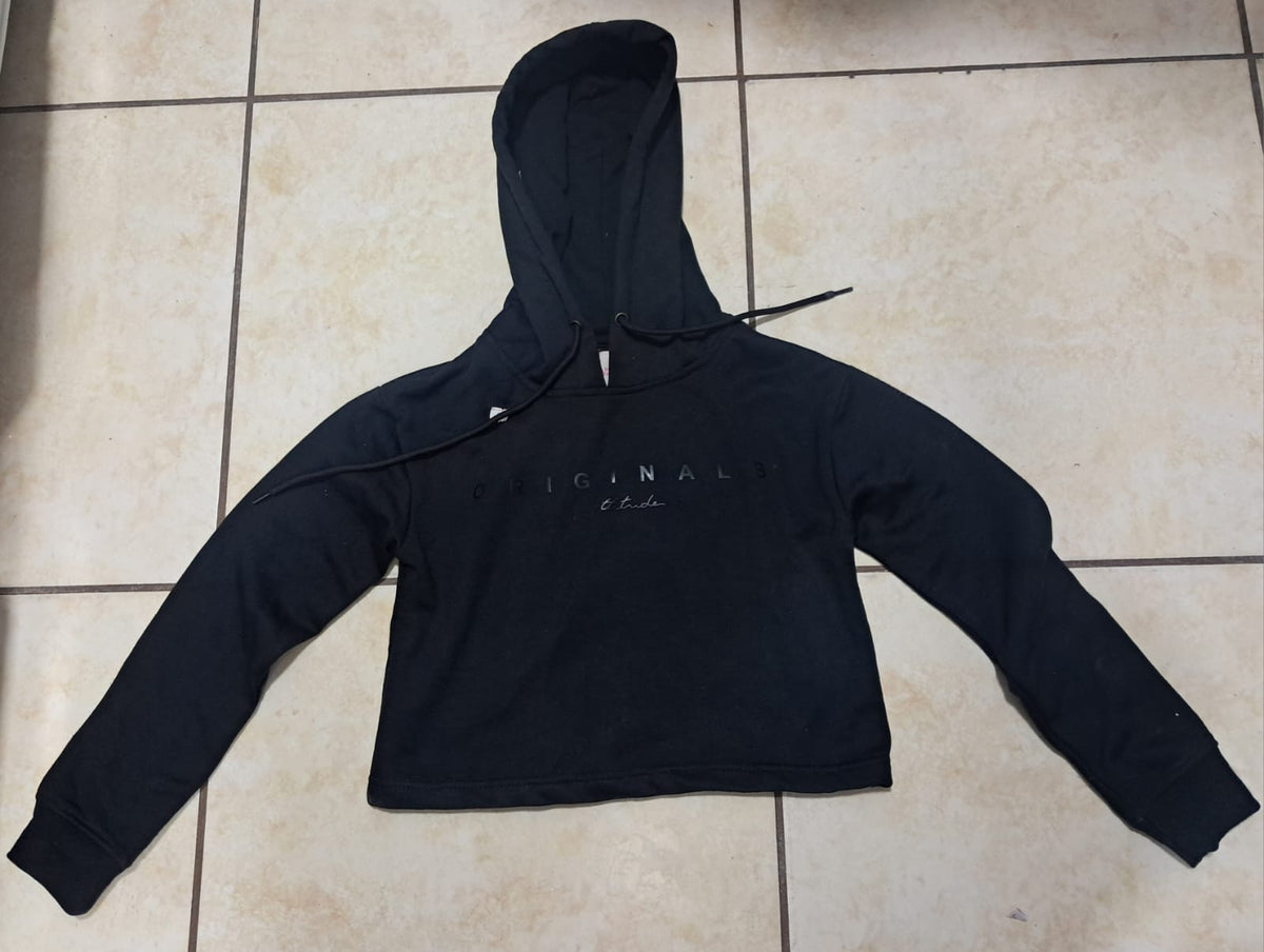 🖤 SUDADERA ORIGINALS CON CAPUCHA – ESTILO URBANO CROP