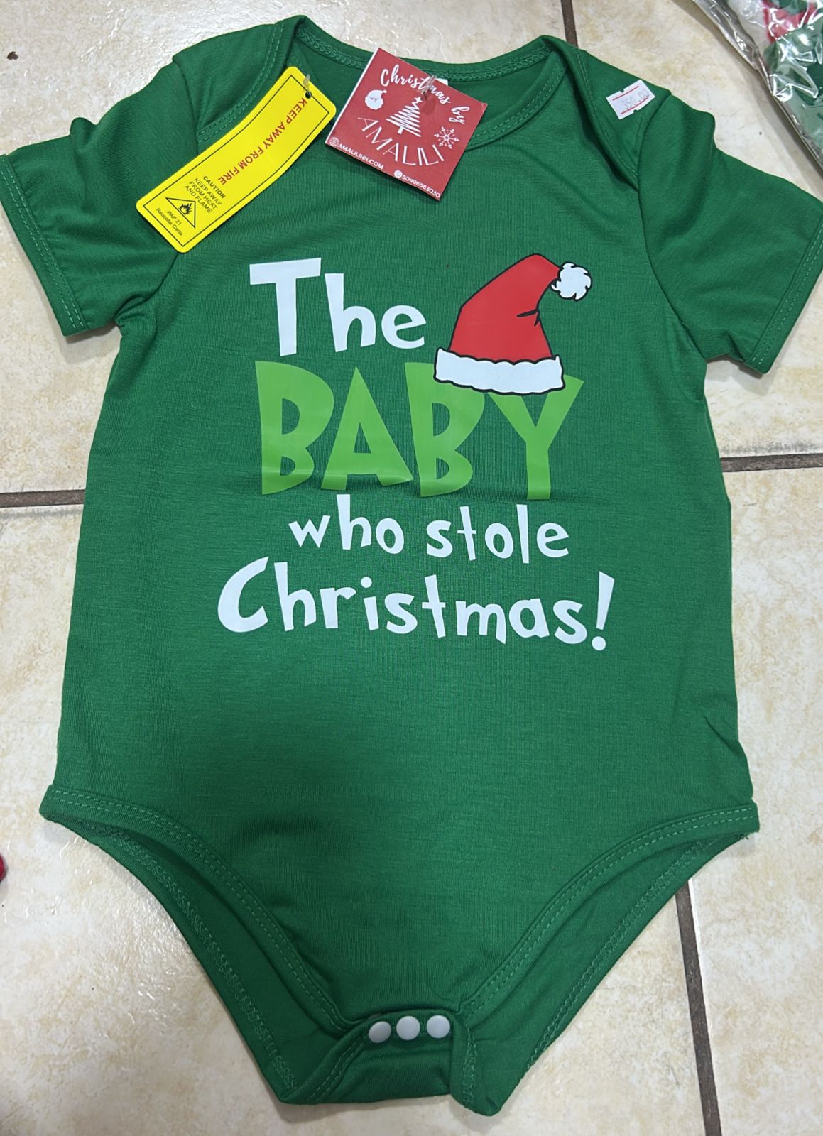 🎅 MAMELUCOS NAVIDEÑOS “THE BABY WHO STOLE CHRISTMAS” – AMALILI 18-24 MESES