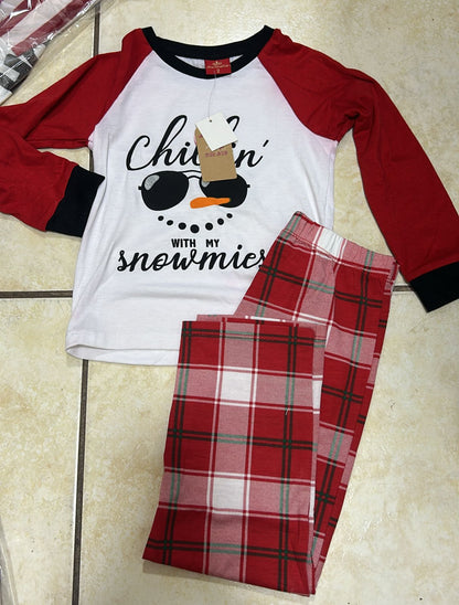 ❄️ PIJAMA NAVIDEÑA INFANTIL – “CHILLIN’ WITH MY SNOWMIES” – 2 AÑOS