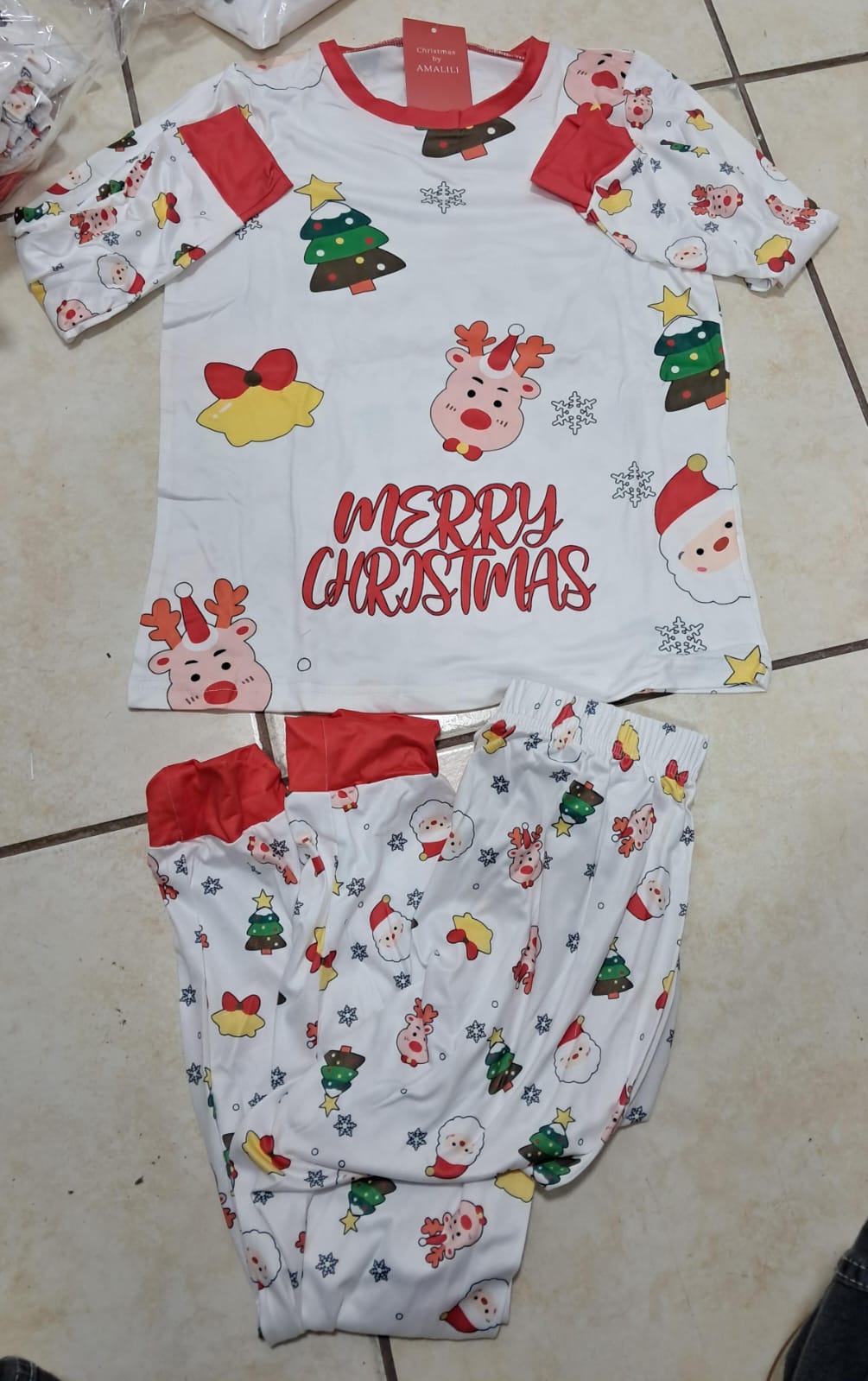PIJAMAS Y MAMELUCOS NAVIDEÑOS “MERRY CHRISTMAS” – AMALILI 2024