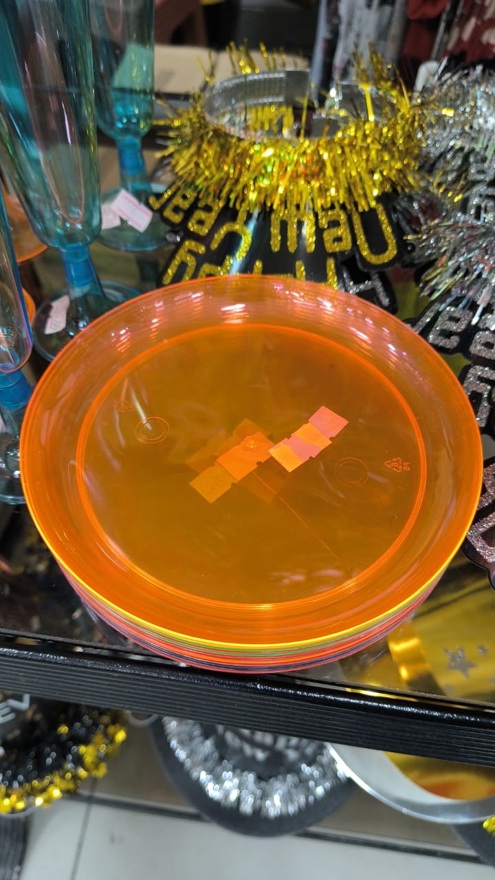 PLATOS PLASTICOS