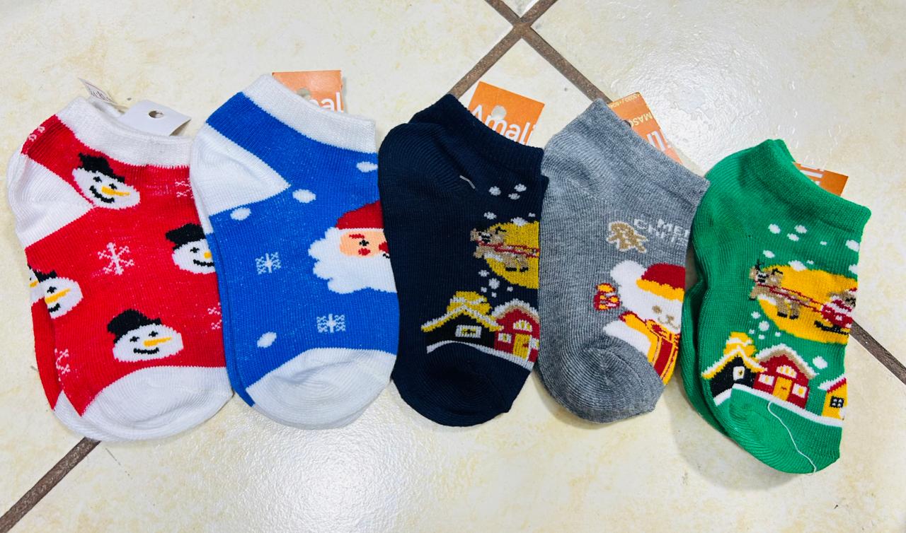 🧦 CALCETINES NAVIDEÑOS DE BEBÉ POR UNIDAD ESTILO SURTIDO – 0 A 12 MESES
