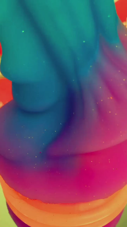 DILDO MOUSTROSO BRILLA EN OSCURIDAD