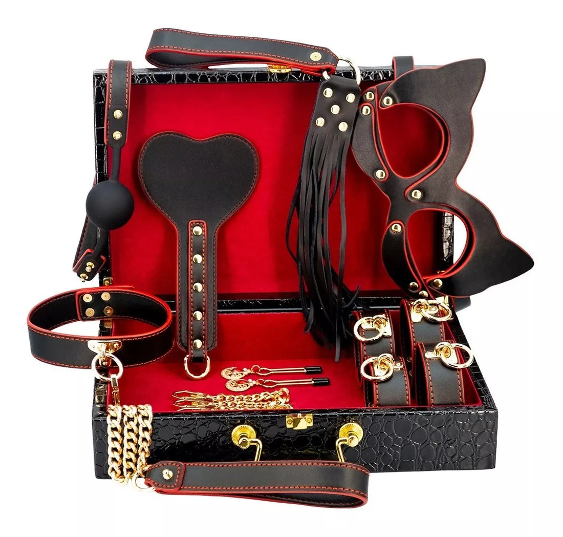 Kit BDSM Premium 10 en 1 de Lujo con Máscara, Esposas, Mordaza y Látigo